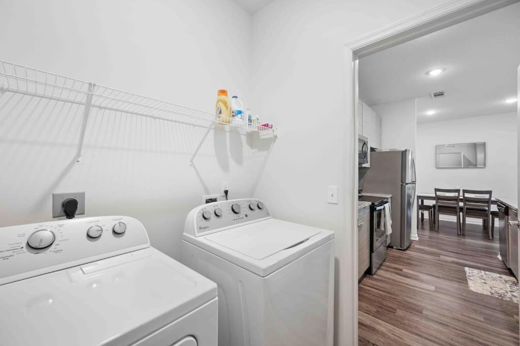 Lavish 2Br Apartment In Tampa Bagian luar foto