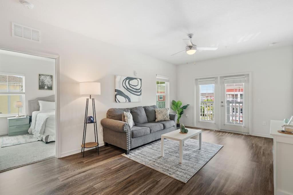 Lavish 2Br Apartment In Tampa Bagian luar foto